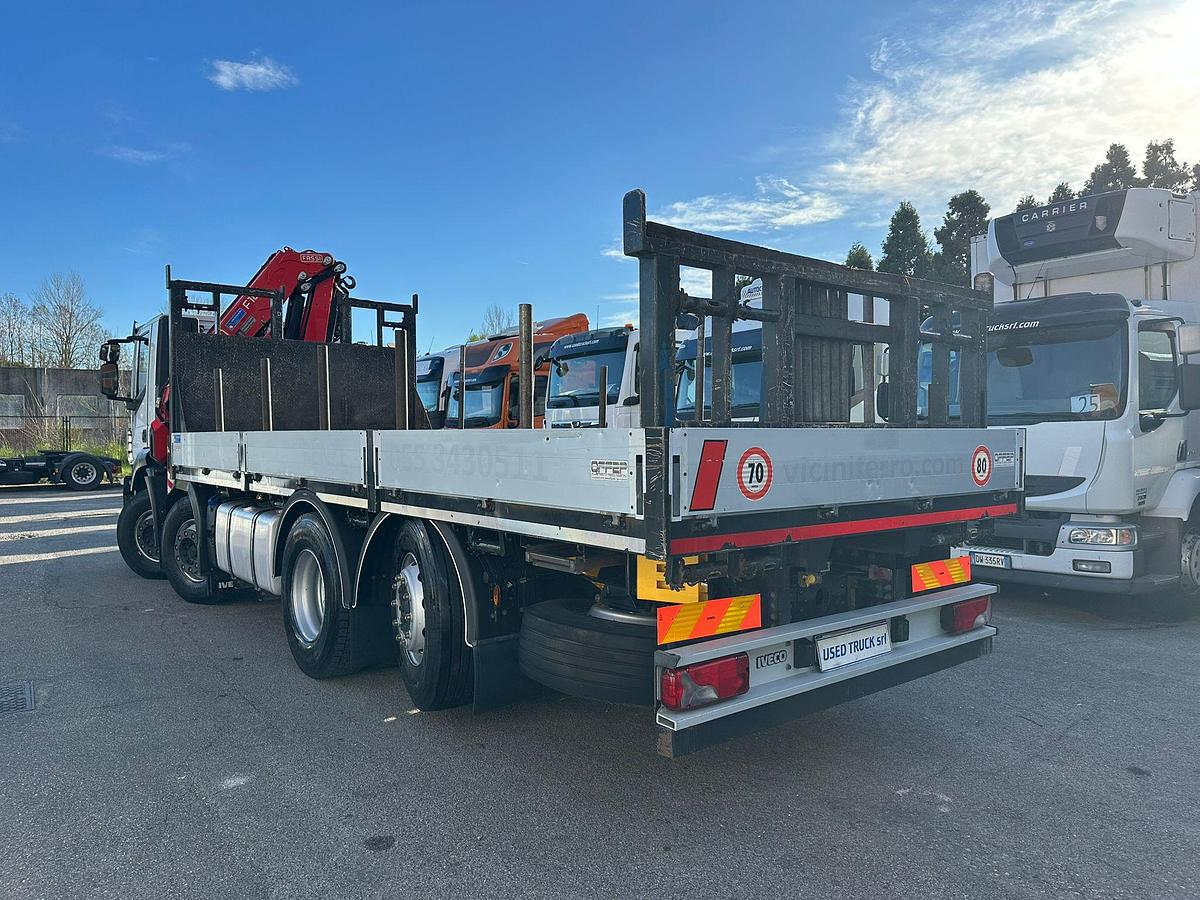 Usato MOTRICE 4 ASSI IVECO STRALIS 420 8X2 CASSONE FISSO +GRU FASSI 185A.2