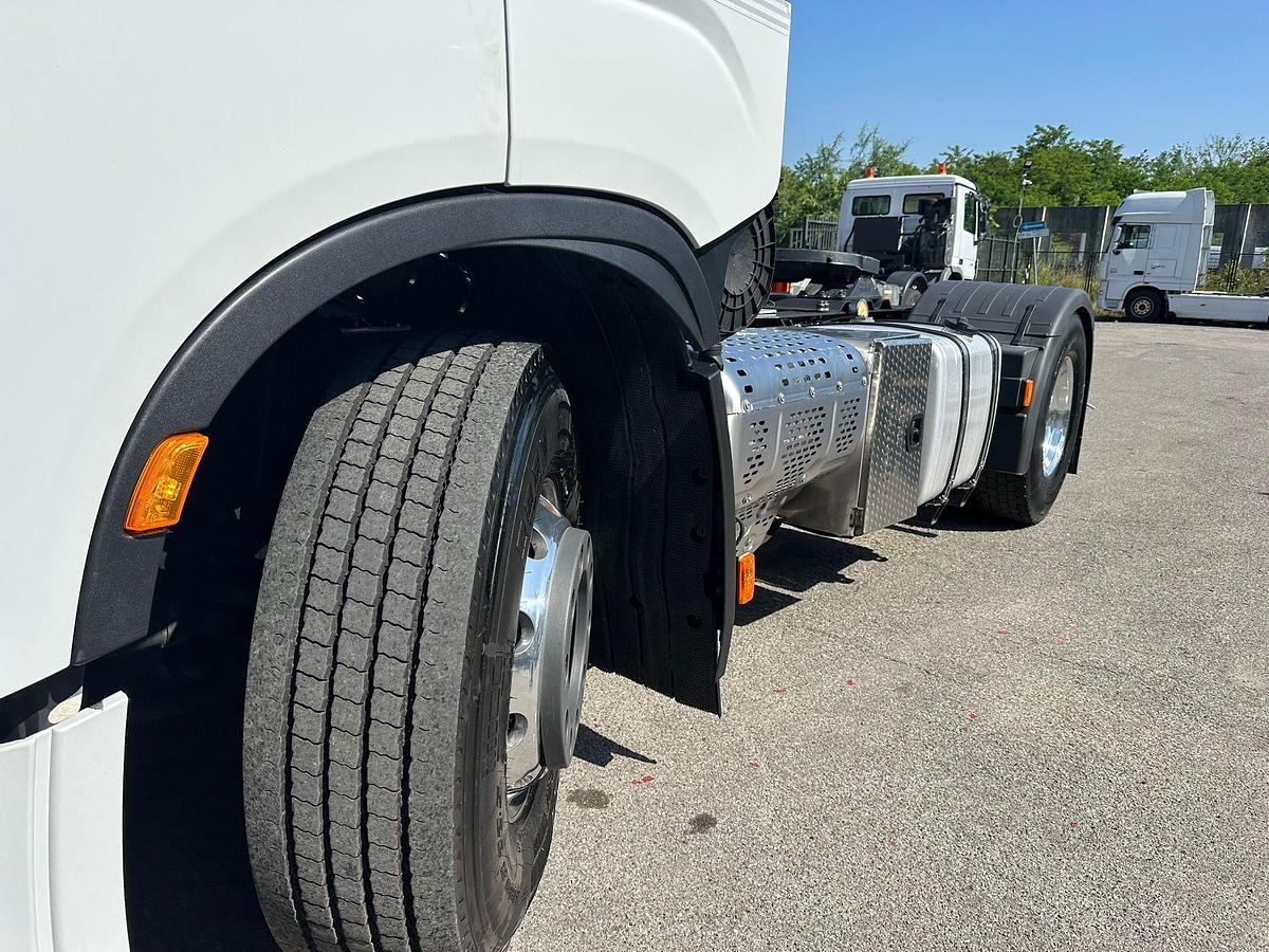 Usato Iveco Stralis S-Way 570 cambio Automatico Retarder 2020