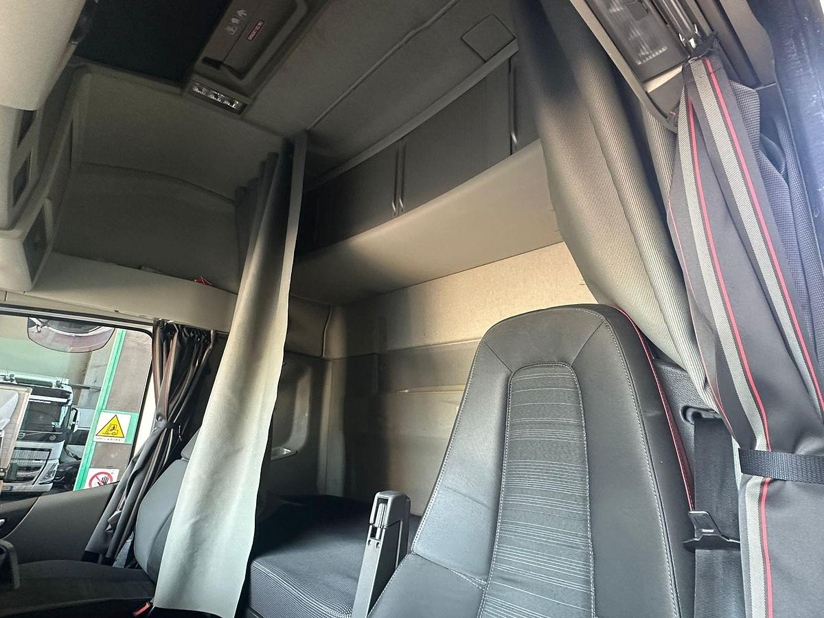 Usato Volvo FH 460 AUTOMATICO WEB /PLUS ANNO 2020 ADR TUTTELE CLASSI