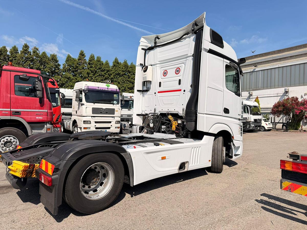 Usato MERCEDES 18.48 BIG/SPACE 2021