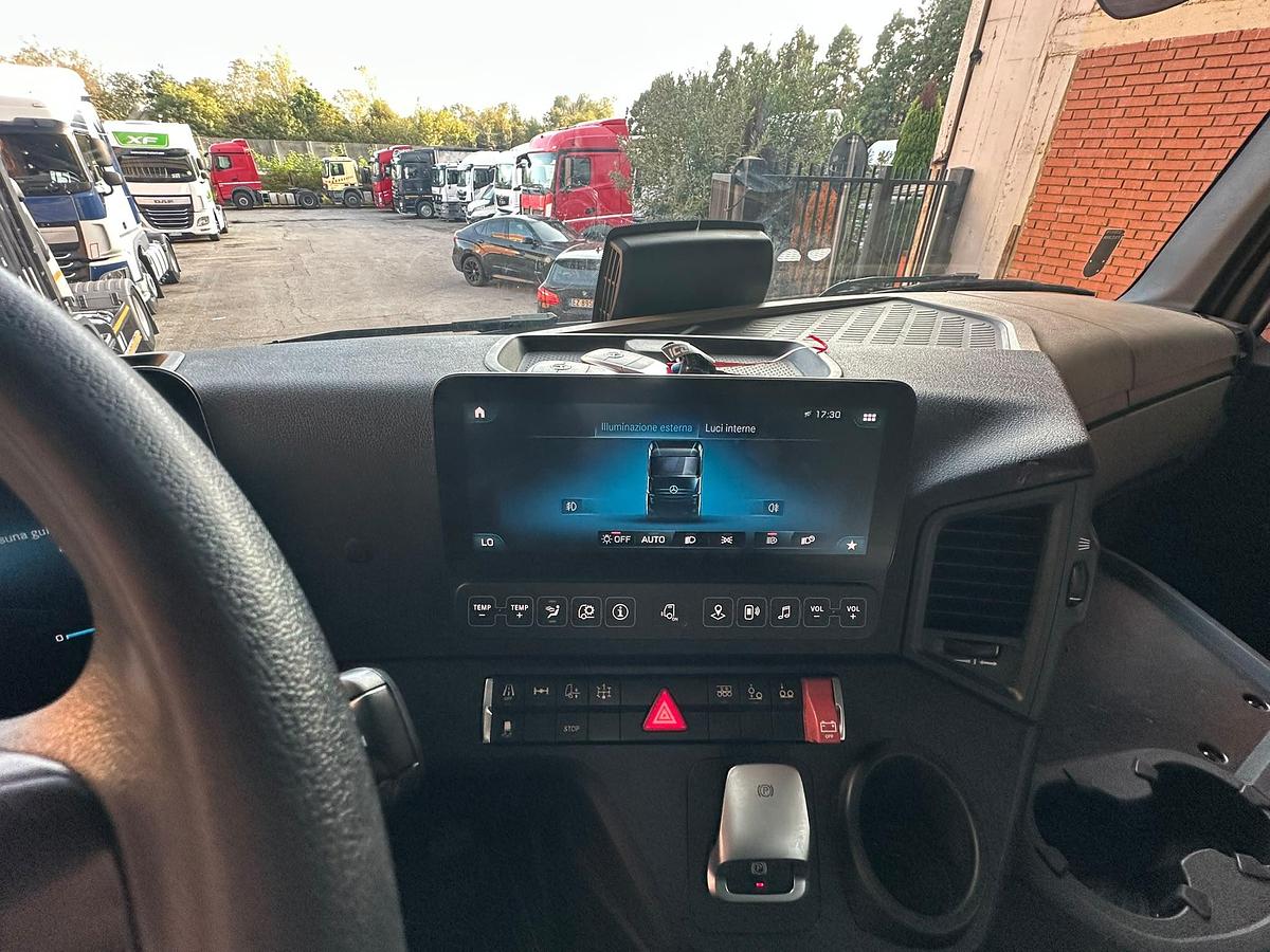 Usato Mercedes actros 18.53 cabina Giga/Space 2021