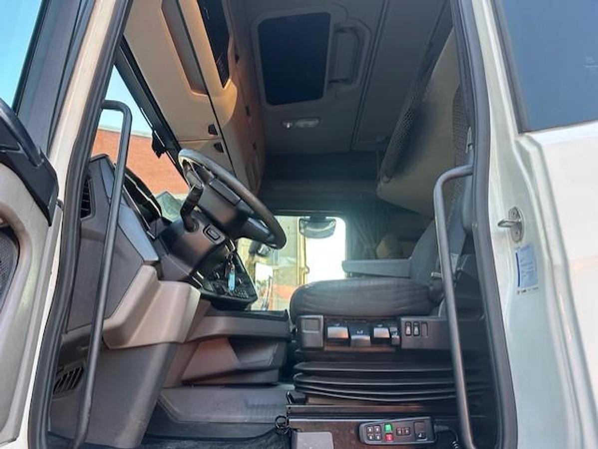 Usato Scania R 450 Cambio Automatico Intarder ADR tutte le classi