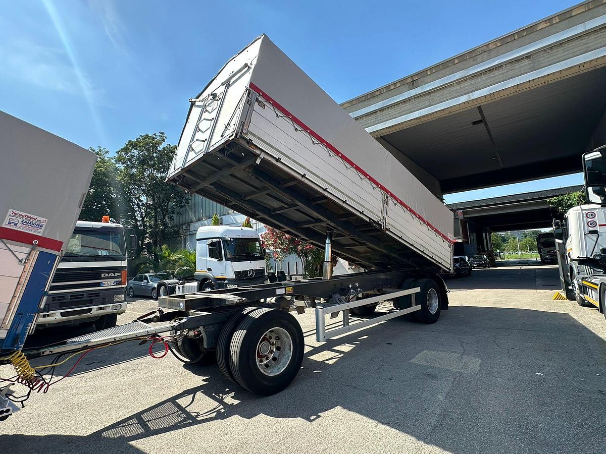 Usato MERCEDES ACTROS 2545 RIBALTABILE TRILATERALE+RIMORCHIO DUE ASSI RIBALTABILE TRILATERALE 2017