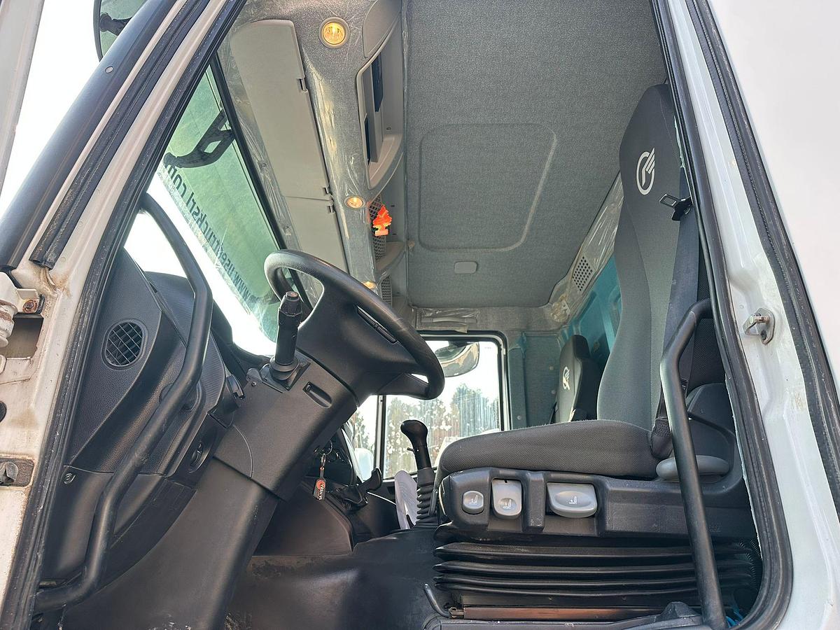 Usato ASTRA HD 500 8X6 RIBALTABILE POSTERIORE TARGA GIALLA