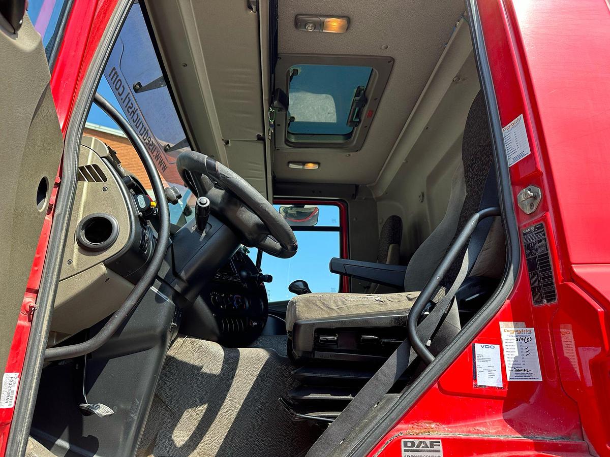Usato Motrice Quattro assi Daf CF 85.450 Ribaltabile Posteriore