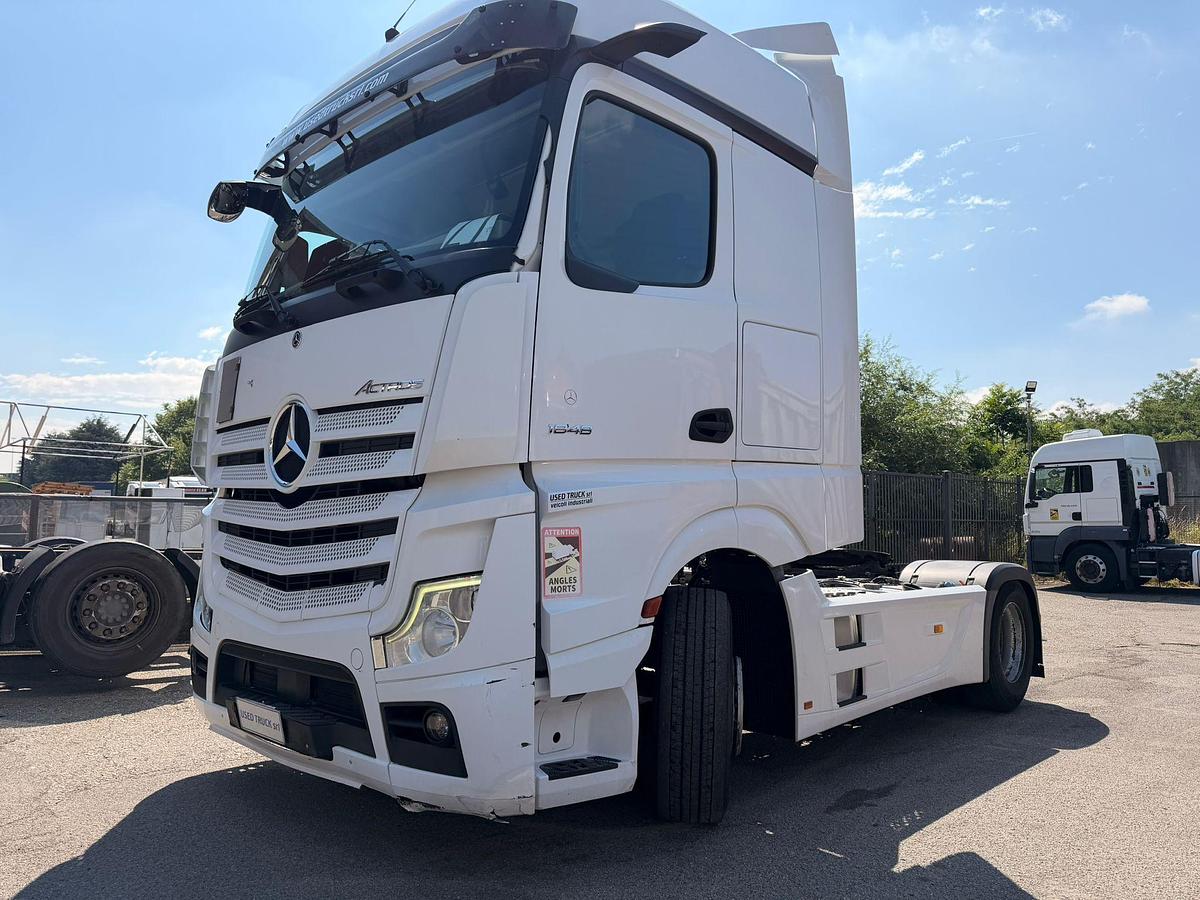 Usato MERCEDES 18.48 BIG/SPACE 2021