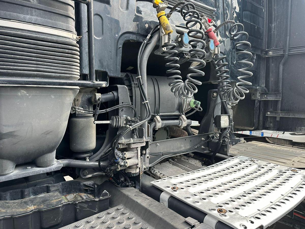 Usato Volvo FH 460 cambio automatico Web/plus