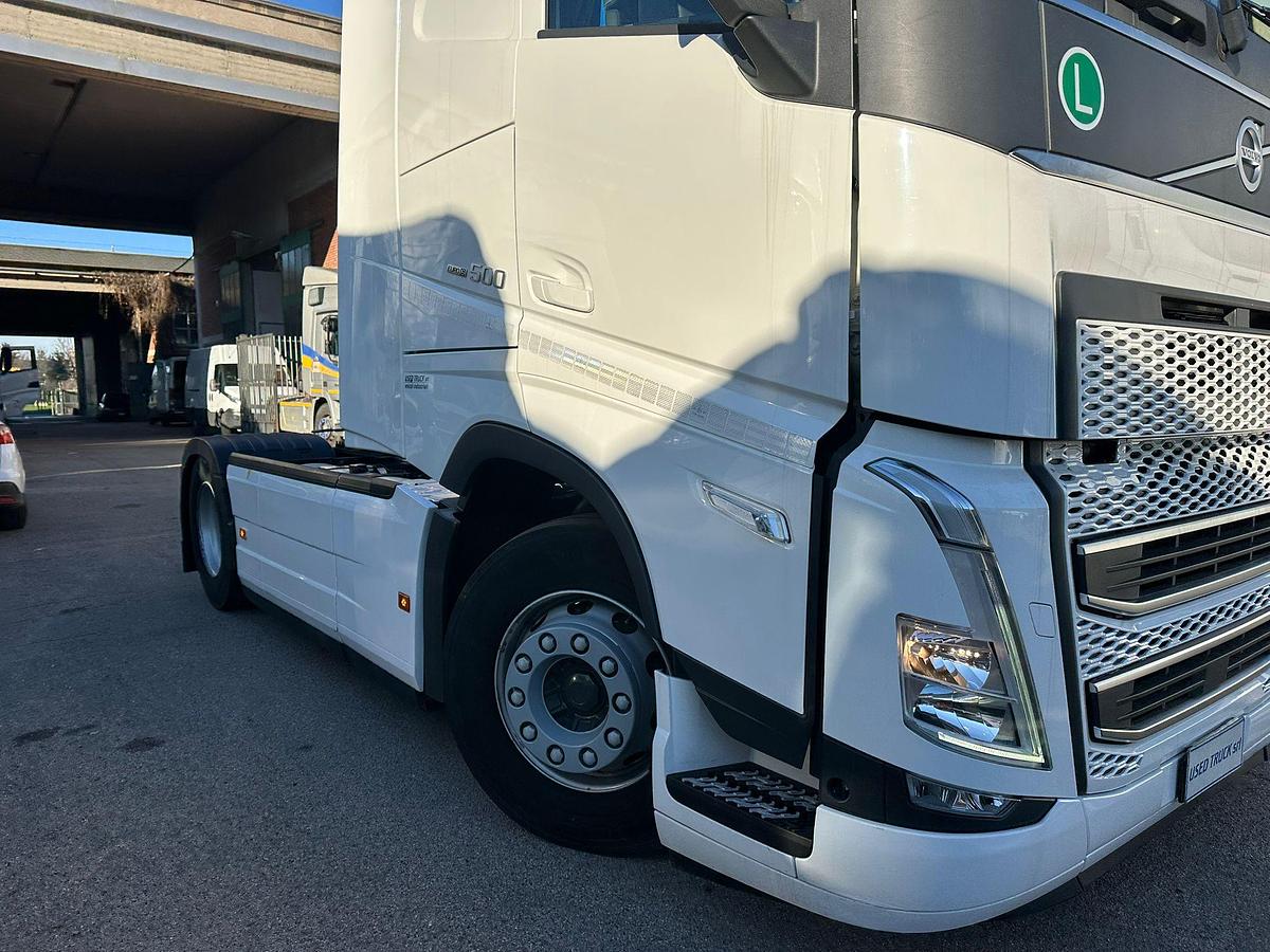 Usato VOLVO FH 500 AUTOMATICO WB/PLUS KM 250.000 2022