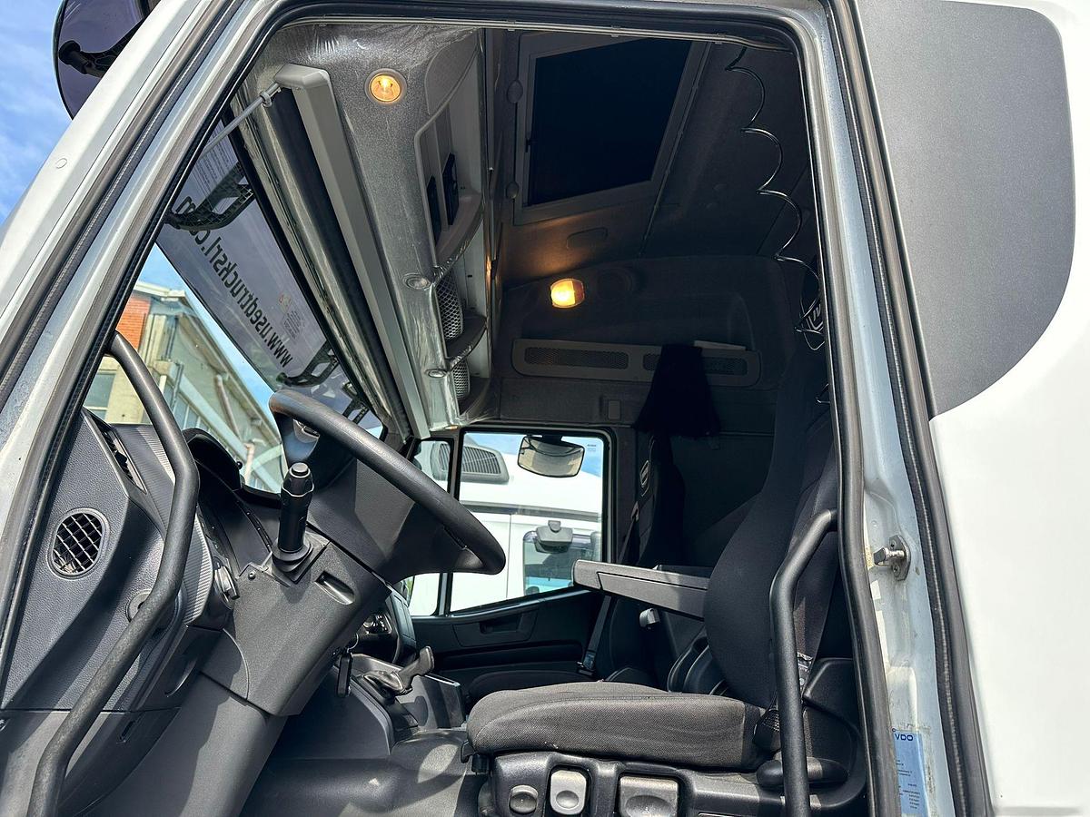 Usato Iveco Stralis 460 cabina A/T ADR