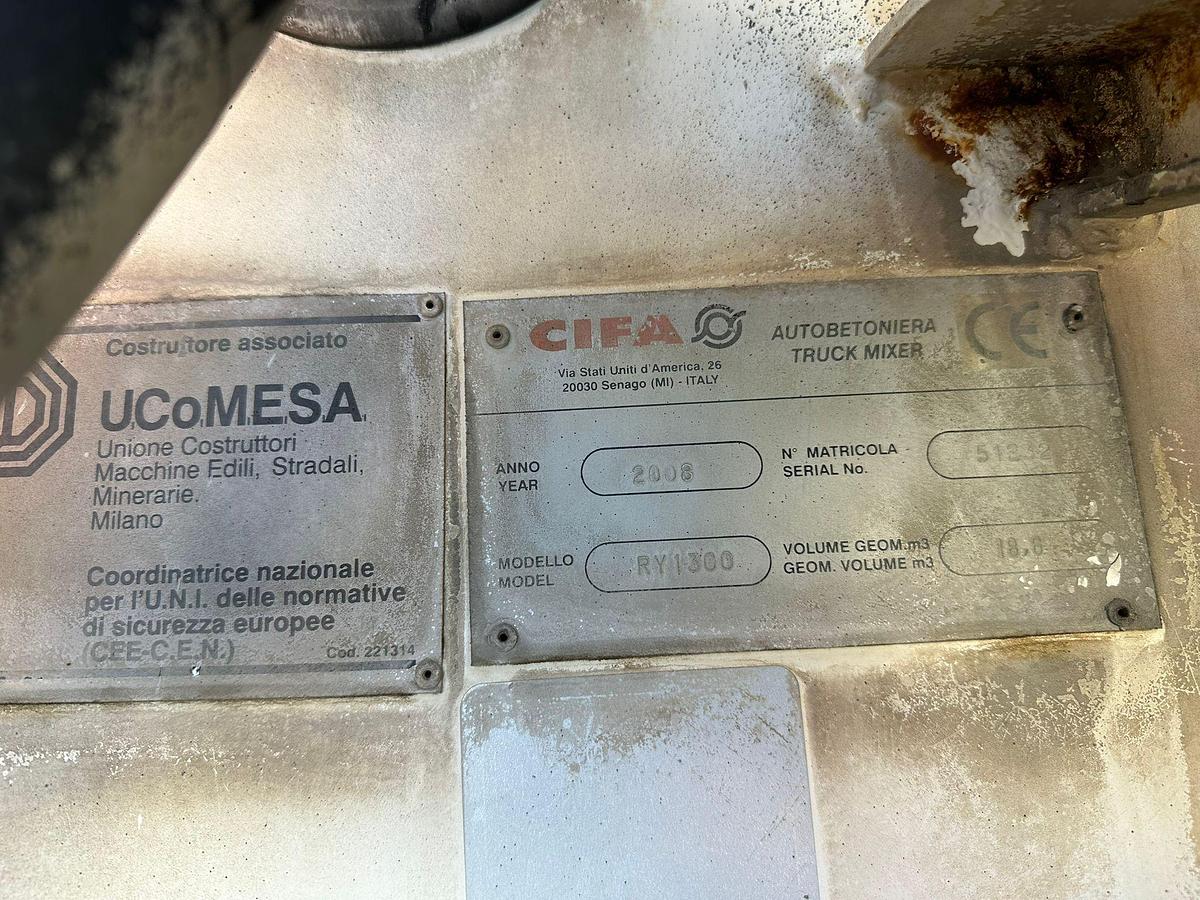 Usato Motrice Quattro assi Daf CF 85.450 8X4 AUTOBETONIERA CON ALLESTIMENTO CIFA 