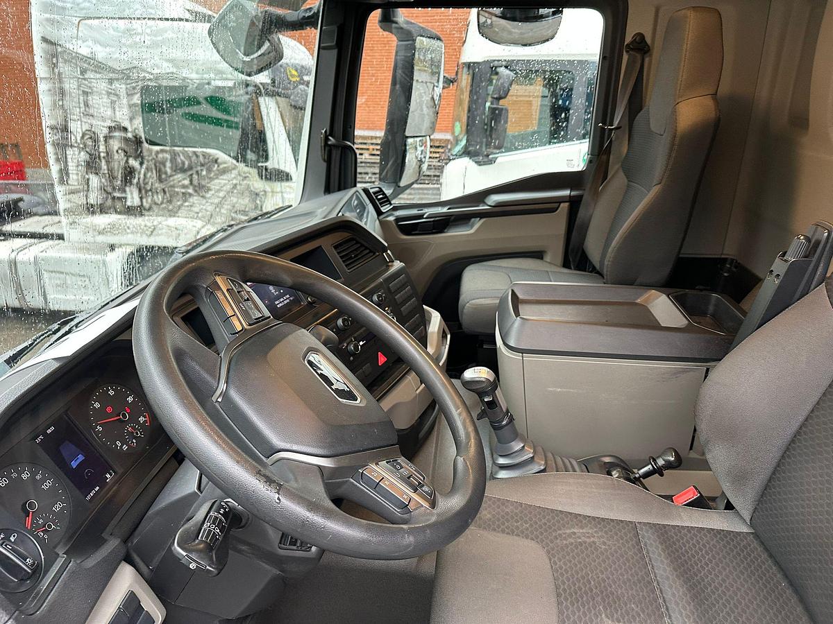 Usato MAN TGS 41.510 8X4 RIBALTABILE POSTERIORE ANNO 2022 (PARI AL NUOVO)