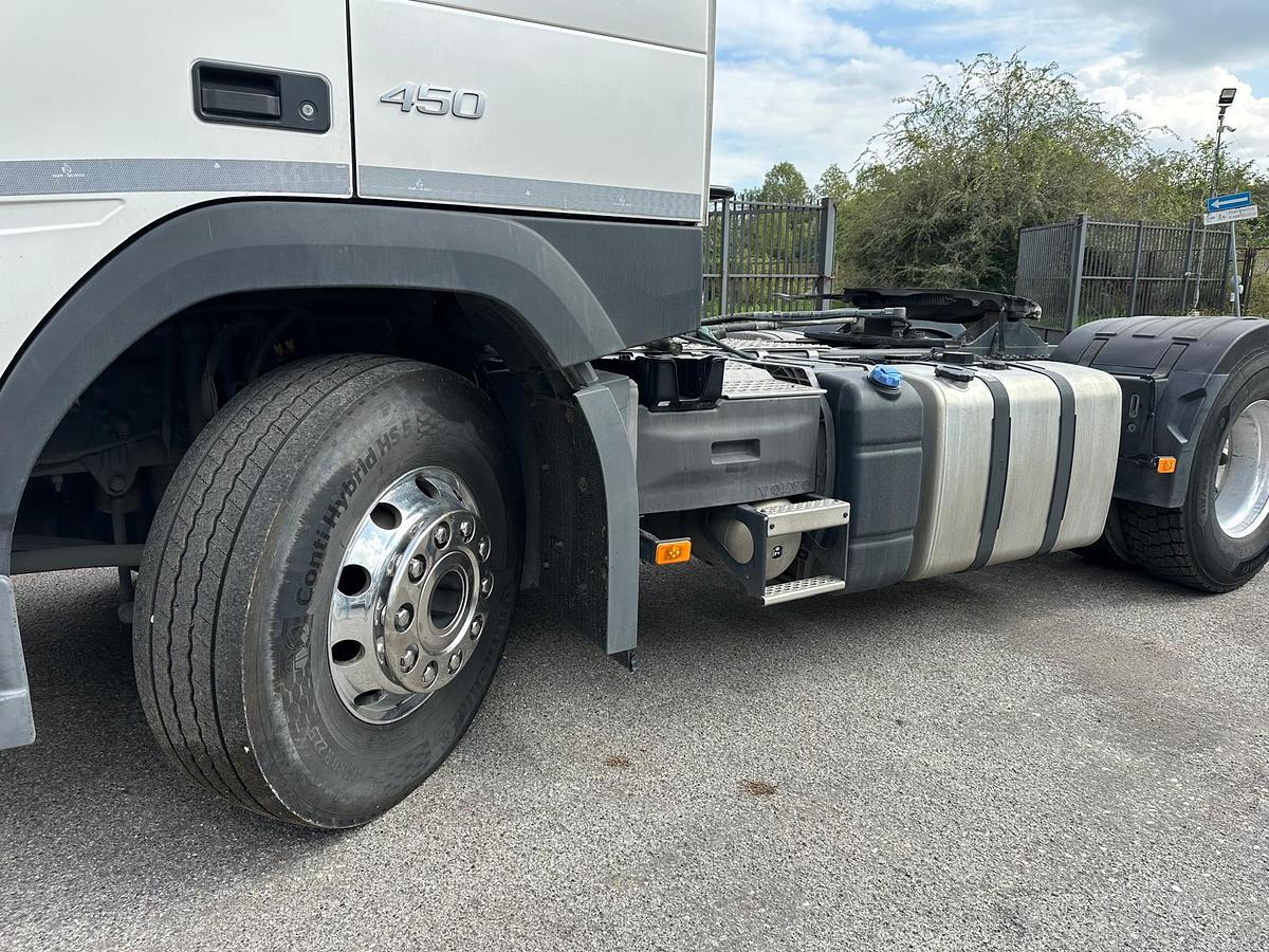 Usato Volvo FM 450 Pompa e presa di Forza ADR tutte le classi