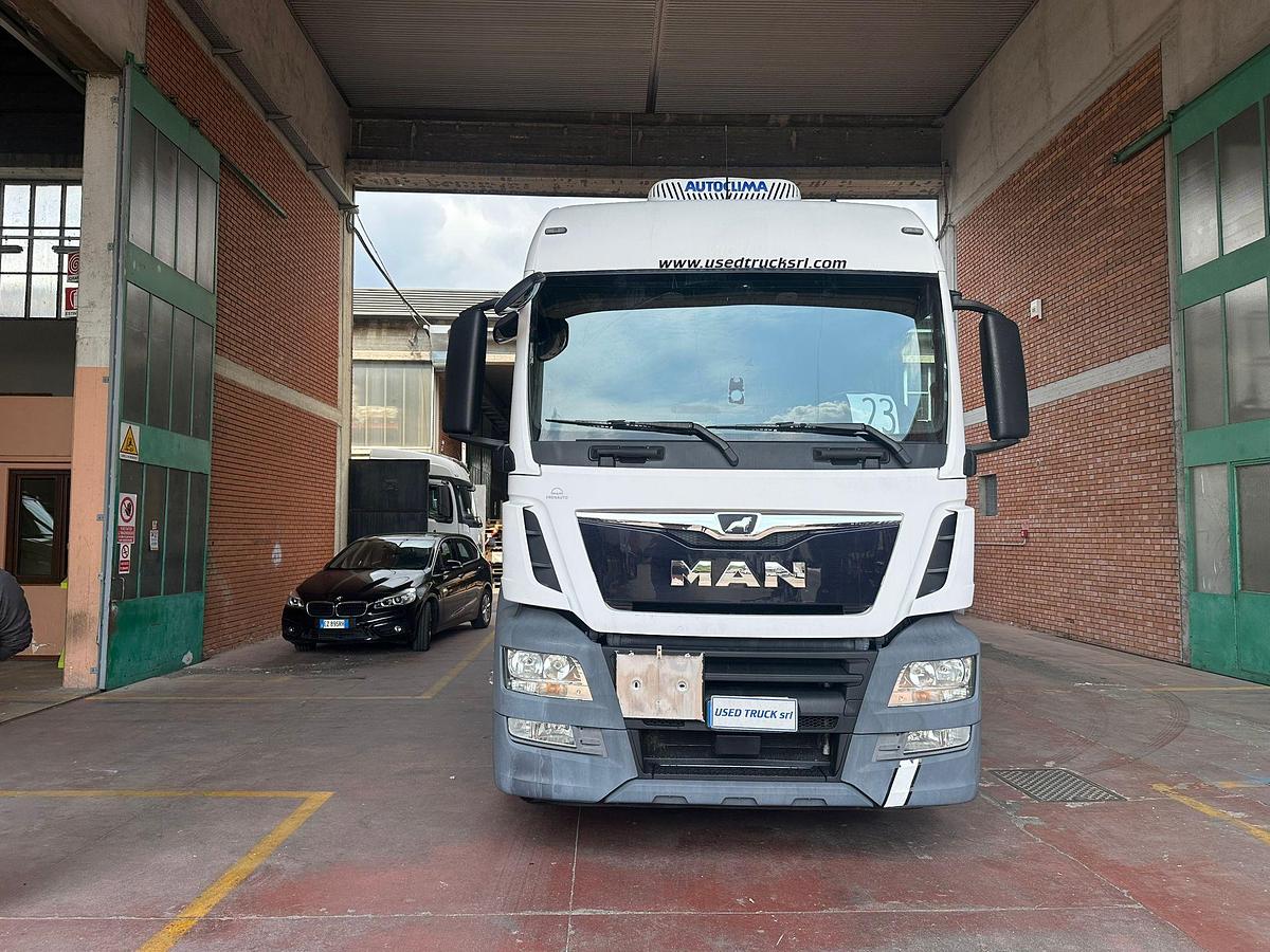 Usato Man tgs 420 automatico retarder POMPA E PRESA DI FORZA