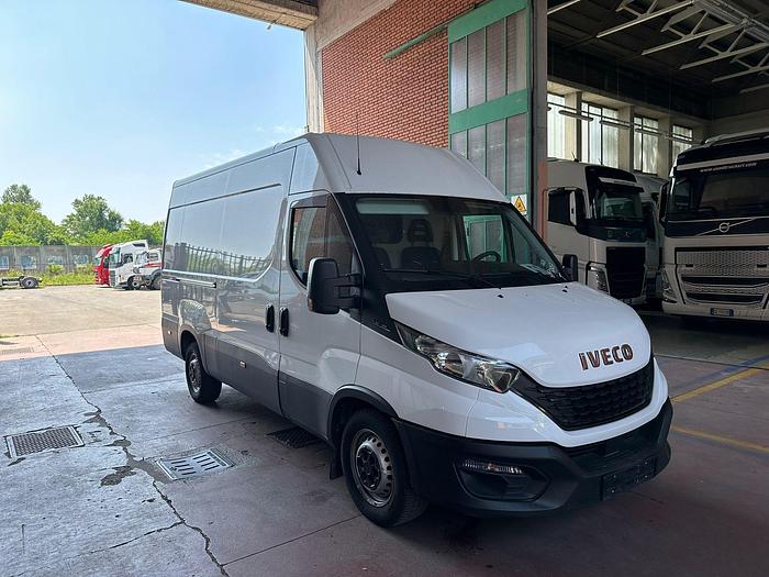 Usato Iveco Daily 35s16 LH2 Passo Medio alto euro 6 B