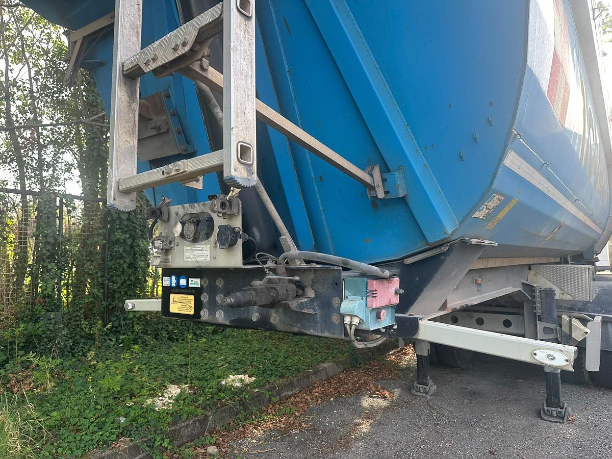 Usato SEMIRIMORCHIO MENCI SA740 DUE ASSI MEZZOD'OPERA
