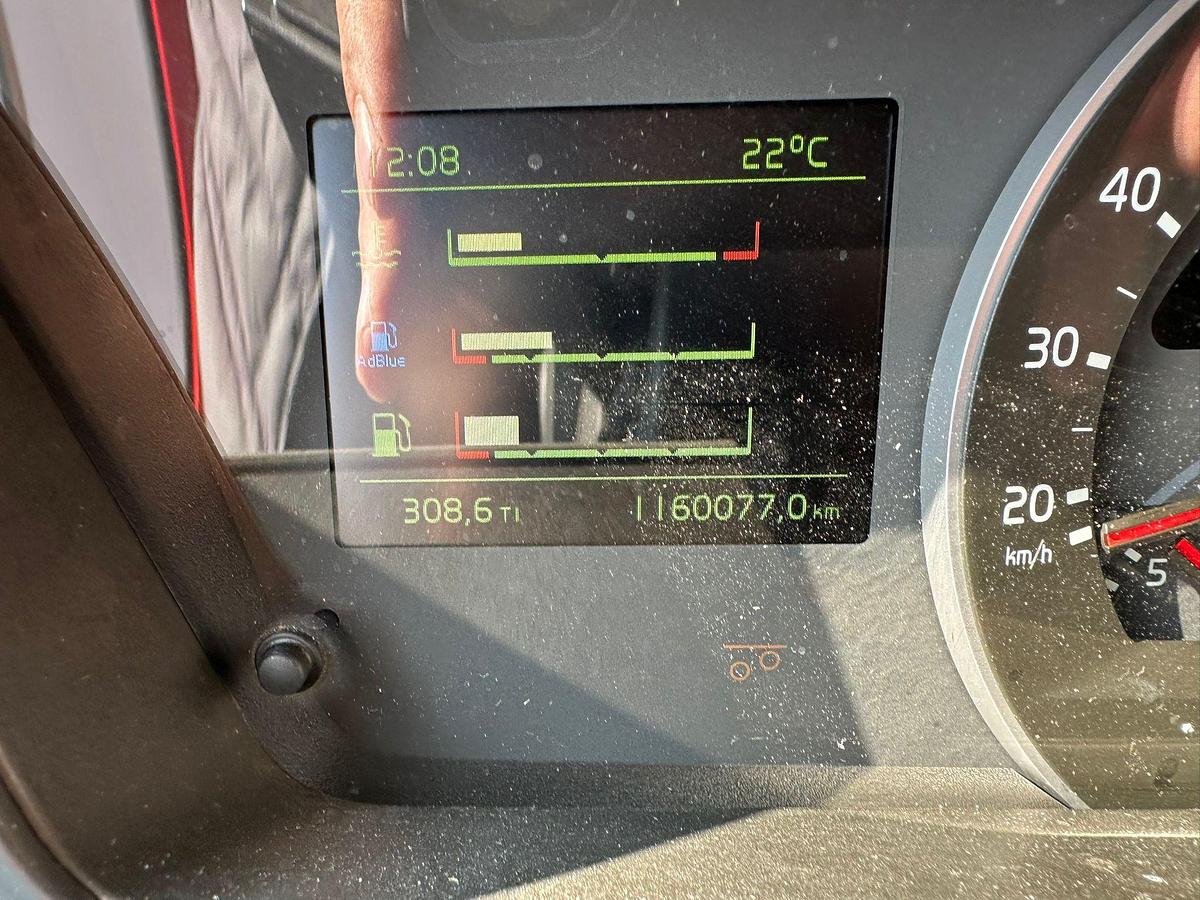 Usato VOLVO FH 500 6X2 con Scarrabile 26T+ rimorchio