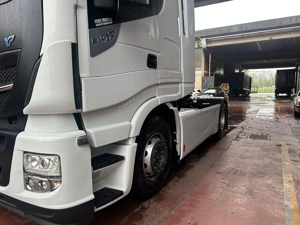 Usato Iveco Stralis XP 510 Pompa e presa di forza