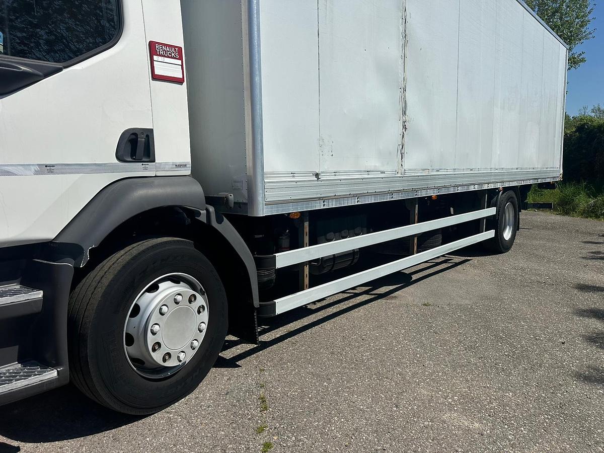 Usato RENAULT D 180.280 FURGONE CON SPONDA