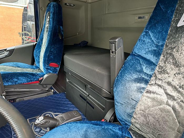 Usato VOLVO FH 500 AUROMATICO WEB/PLUS clima da fermo 2017