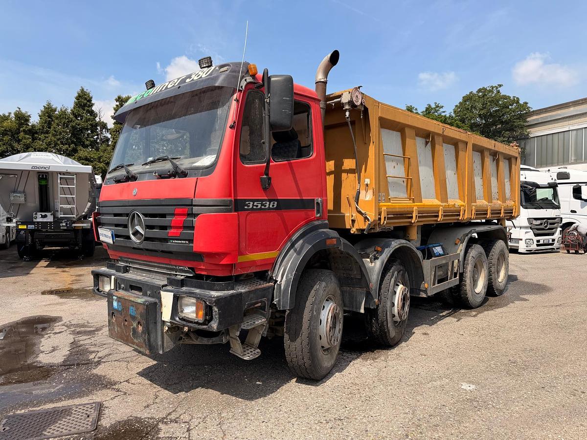 Usato MOTRICE QUATTRO ASSI MERCEDES SK 3538 RIBALTABILE POSTERIORE