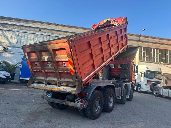 Usato Mercedes Actros 4146 Ribaltabile trilaterale 8x4