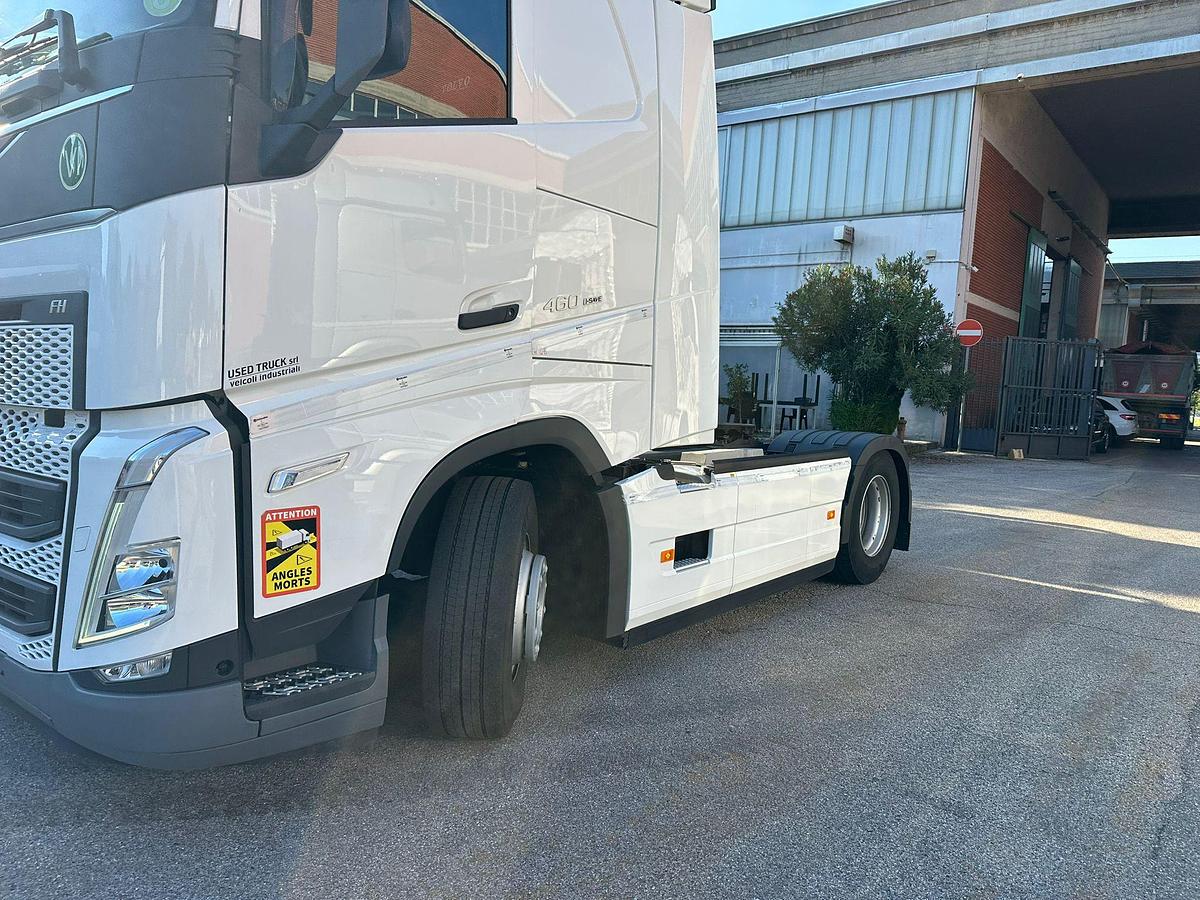 Usato Volvo FH 460 I-Save Automatico Retarder DOCUMNETI RUMENI