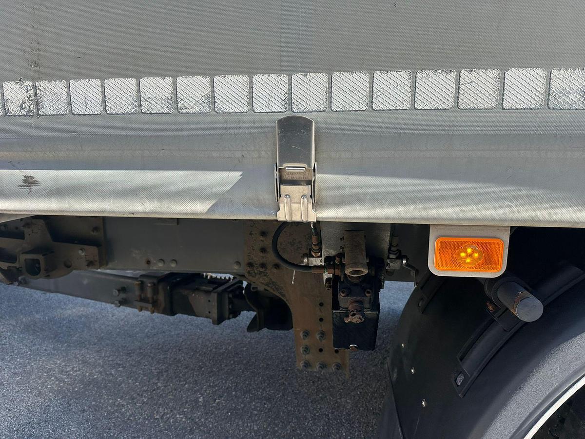 Usato Motrice tre assi Volvo FH 460 6x2 con Biga due assi comunicante km CERTIFICATI