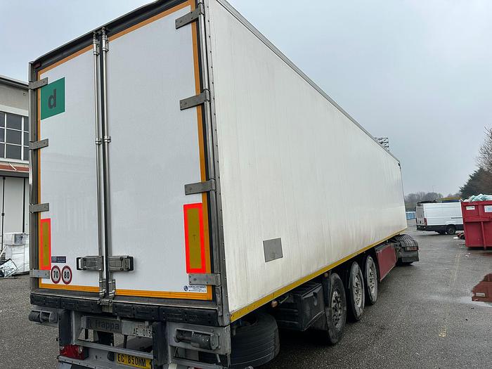 Usato Semirimorchio Frigo Sarmo marca cemma Frappa in FRA valevole 12/2030