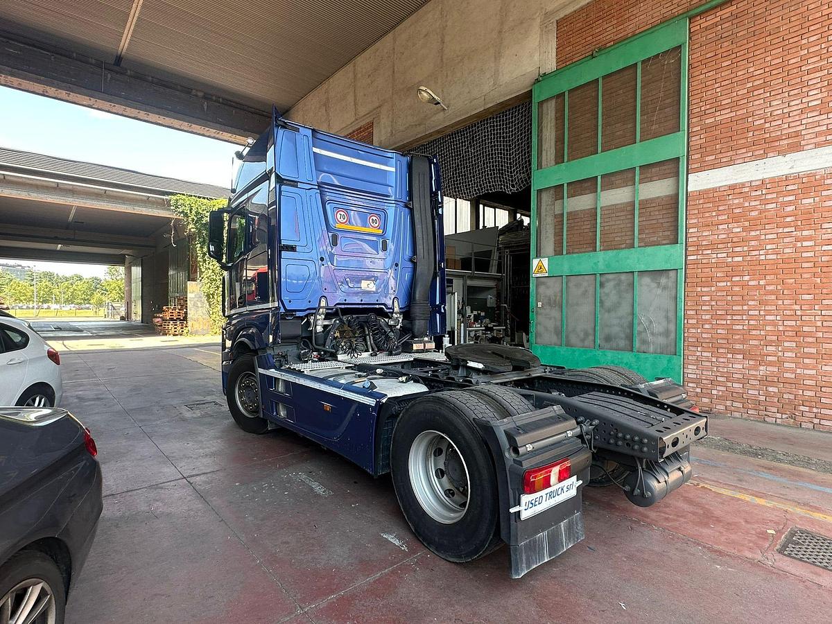 Usato MERCEDES ACTROS 1853 AUTOMATICO ACQUA/TARDER TELAIO 2017