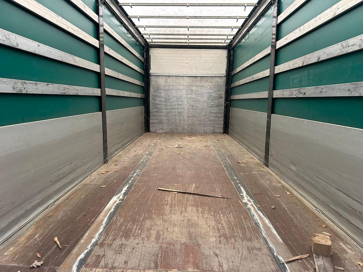 Usato RIMORCHIO TRE ASSI ZORZI CENTINA E TELO FULL/OPTINAL PARI AL NUOVO