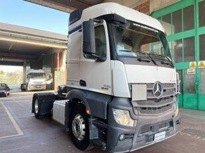 Usato 2015 MERCEDES-BENZ Actros 1845