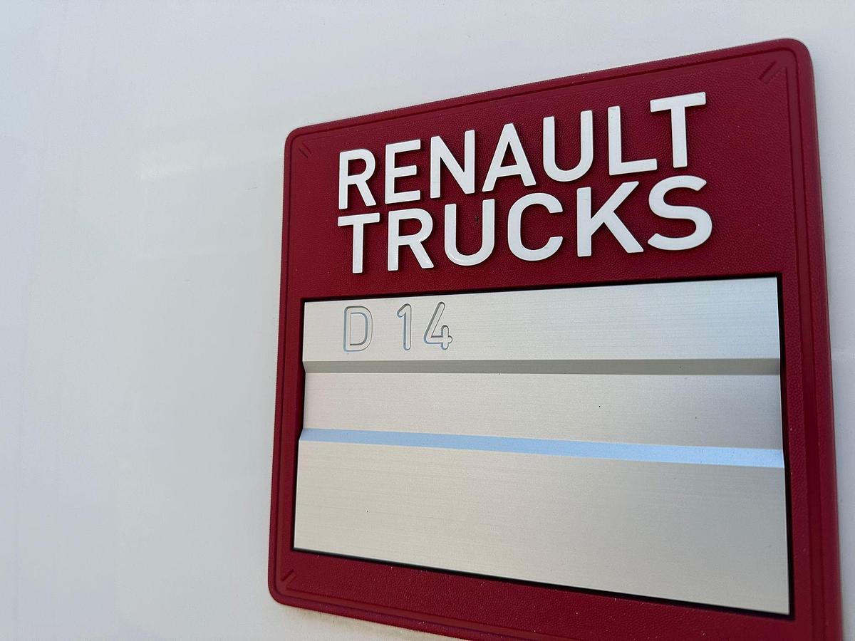 Usato MOTRICE DUE ASSI RENAULT D 140.240 CENTINA E  TELO SPONDA RETRATTILE 