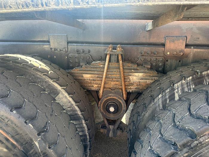 Usato VOLVO FH 480 8x4 Ribaltabile Trilaterale 