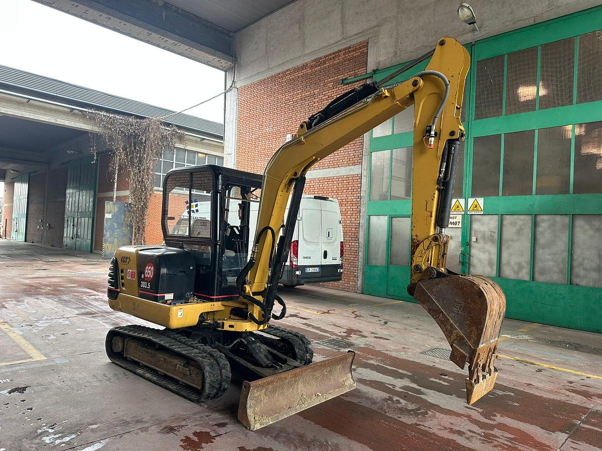 Usato MINIESCAVATORE CATERPILLAR 303.5