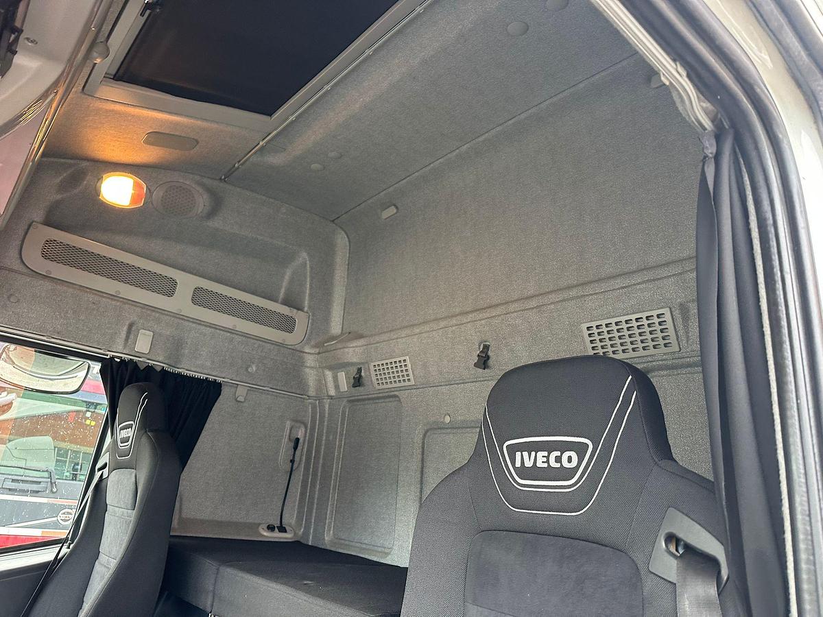 Usato IVECO STRALIS 460 CABINA A/T ADR 2019