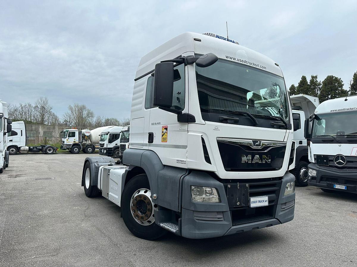 Usato Man tgs 420 automatico retarder POMPA E PRESA DI FORZA 