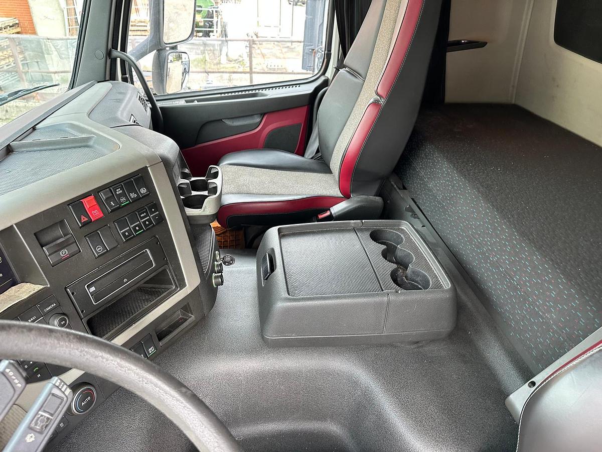 Usato Volvo FM 450 Pompa e presa di Forza ADR tutte le classi