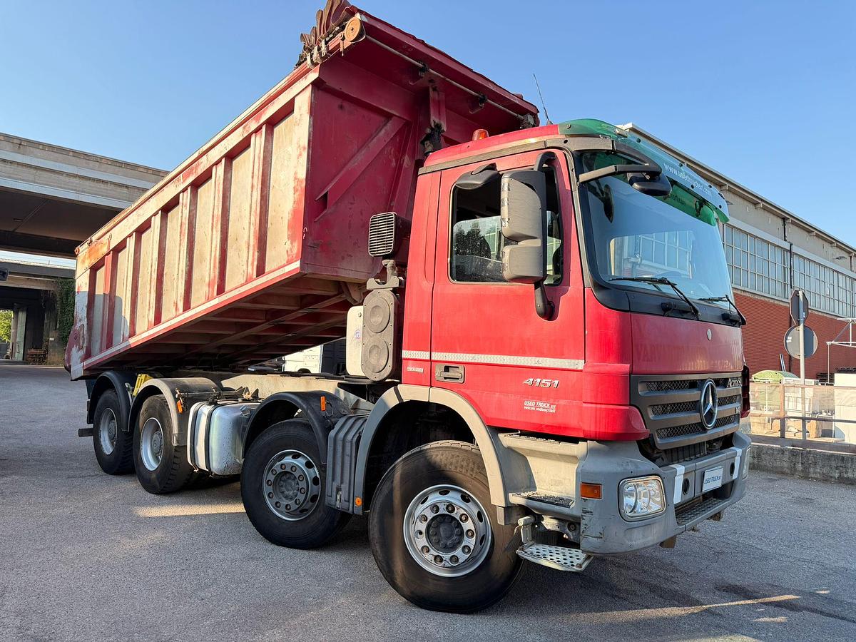 Usato Mervcedes Actros 41.51 8x4 2009