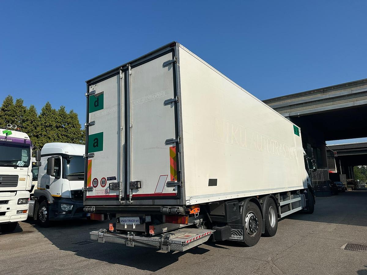 Usato IVECO STRALIS 360 CELLA FRIGO MT 9.60