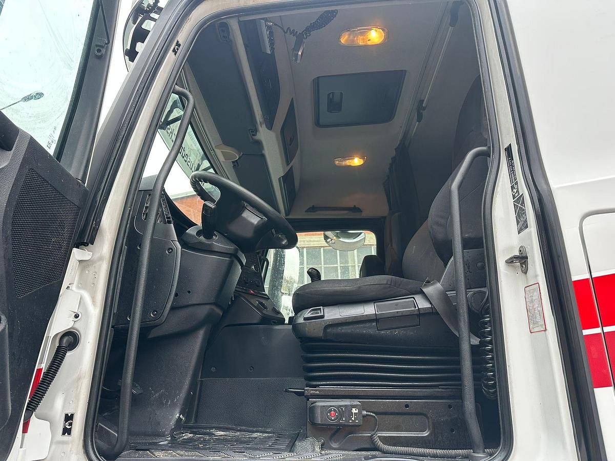 Usato MERCEDES AROCS 33.52 POMPA E PRESA DI FORZA