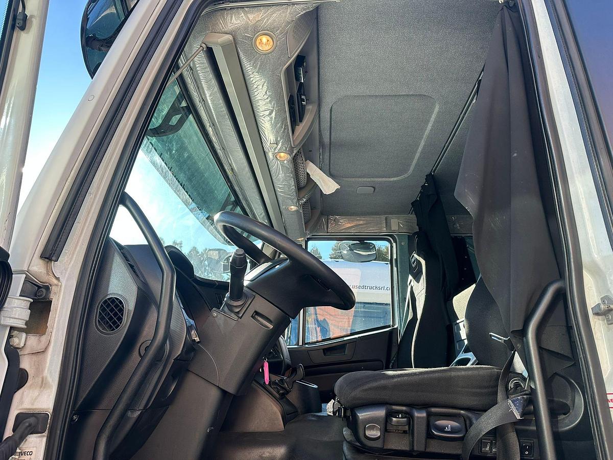 Usato Iveco Stralis 420 adr tutte le classi