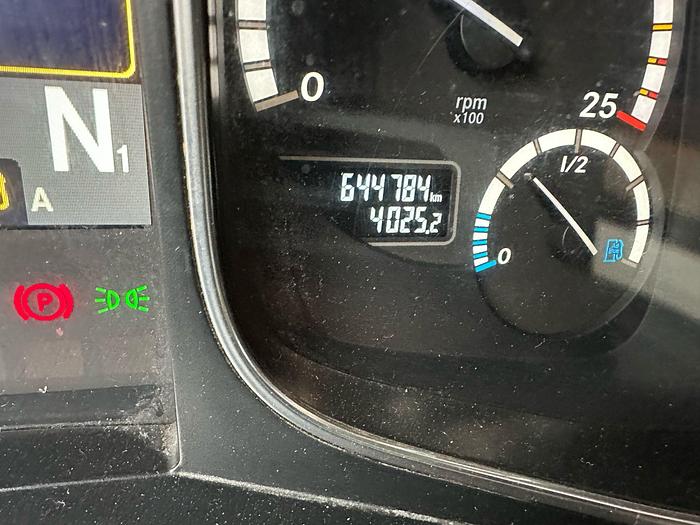 Usato Mercedes Actros 1848 Giga/Space Automatico Acqua/Tarder ADR tutte le classi
