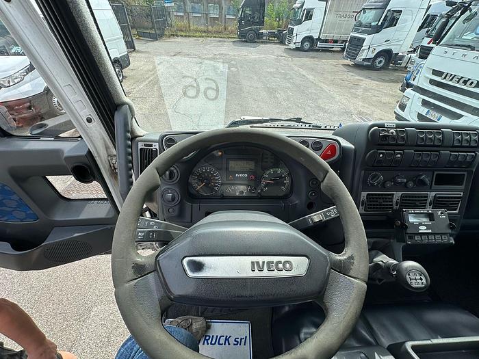 Usato <Iveco Eurocargo 160s25 cella frigo con sponda 