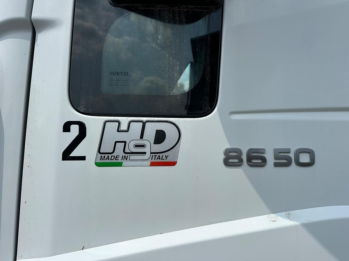 Usato MOTRICE QUATTRO ASSI ASTRA HD 500 8X6 RIBALTABILE POSTERIORE GERVASI TARGA GIALLA
