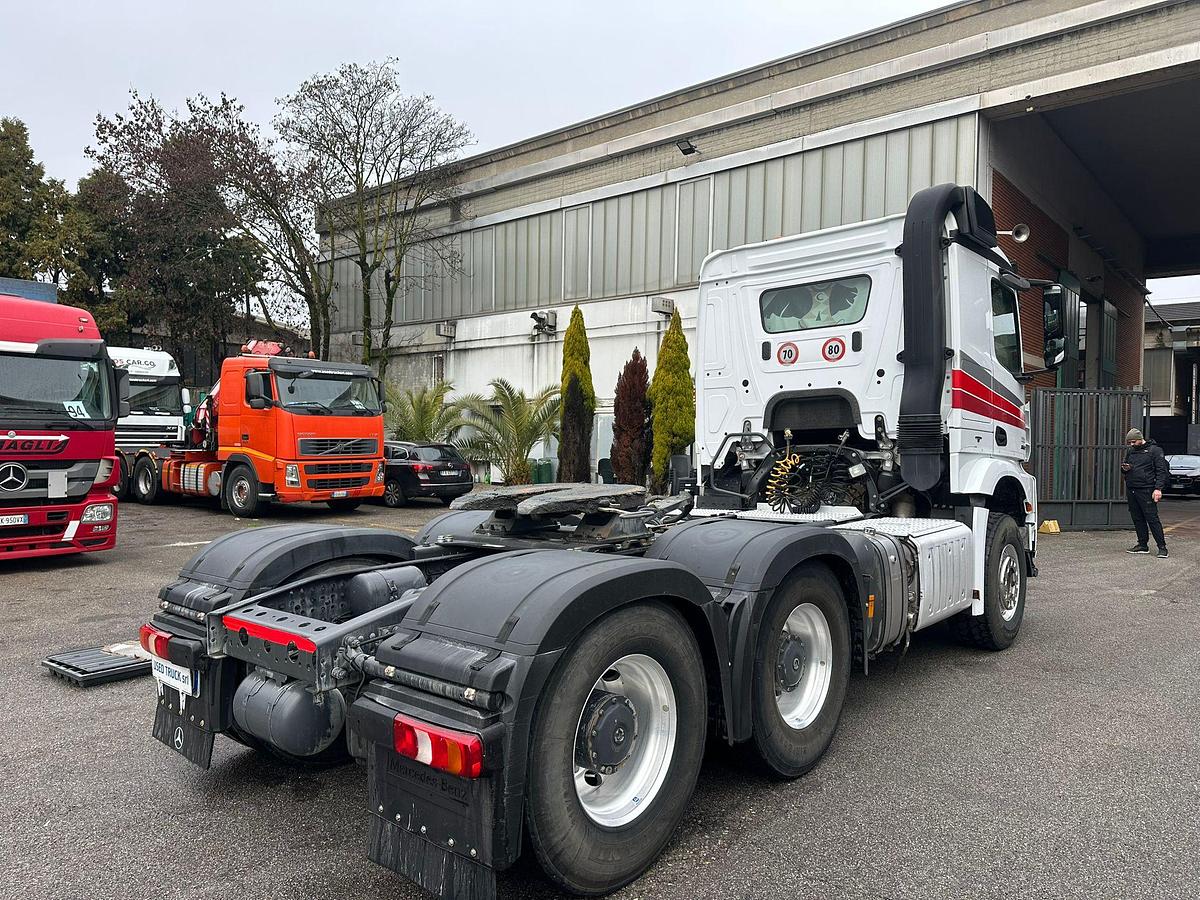 Usato MERCEDES AROCS 33.52 POMPA E PRESA DI FORZA