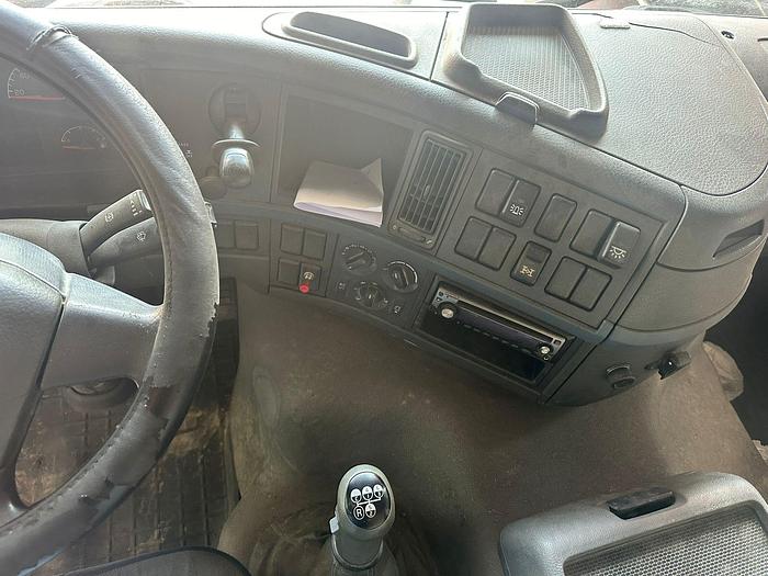 Usato VOLVO FH 480 8x4 Ribaltabile Trilaterale 