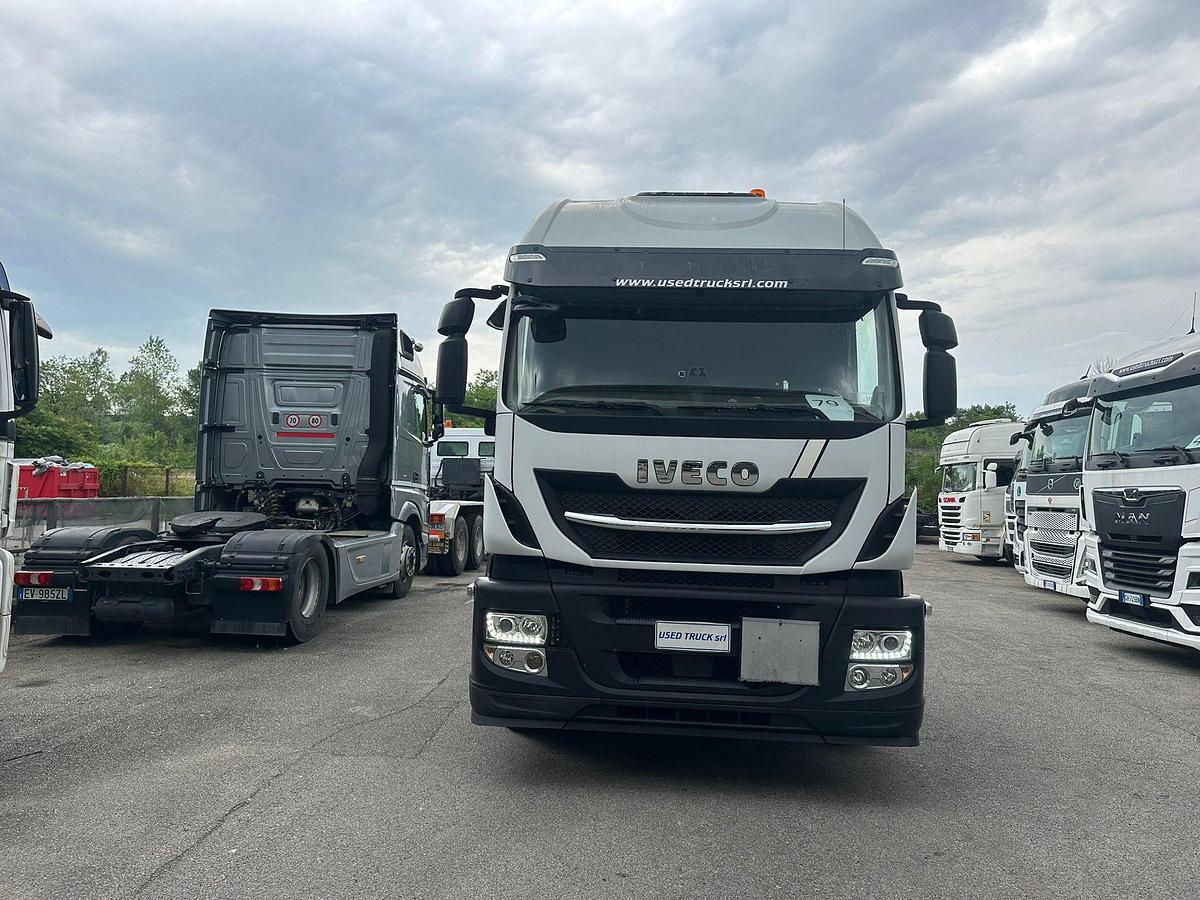 Usato Motrice tre assi Iveco Stralis 460 TELAIO PASSO 3800  ADR TUTTE LE CLASSI
