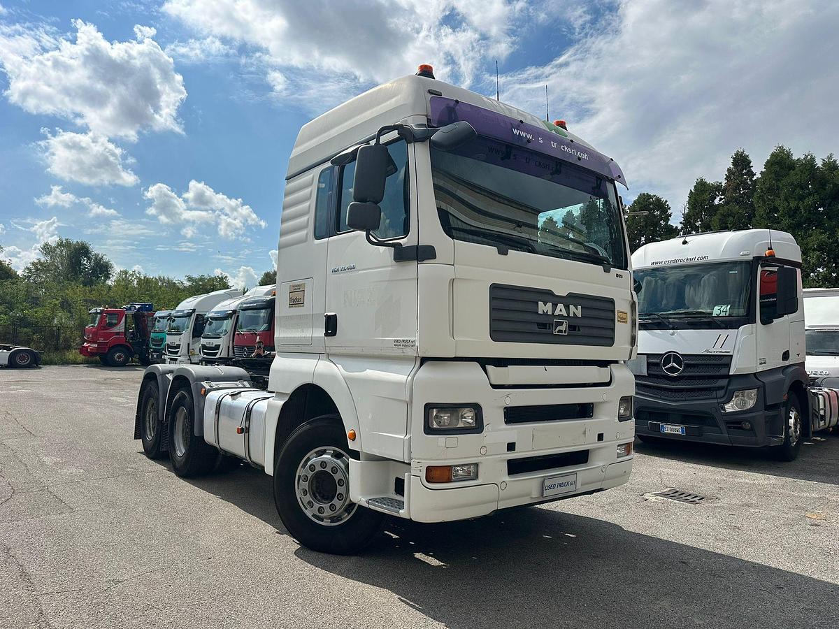 Usato MAN tga 33.480 6X4 Cambio Manuale retarder sospensioni balestre