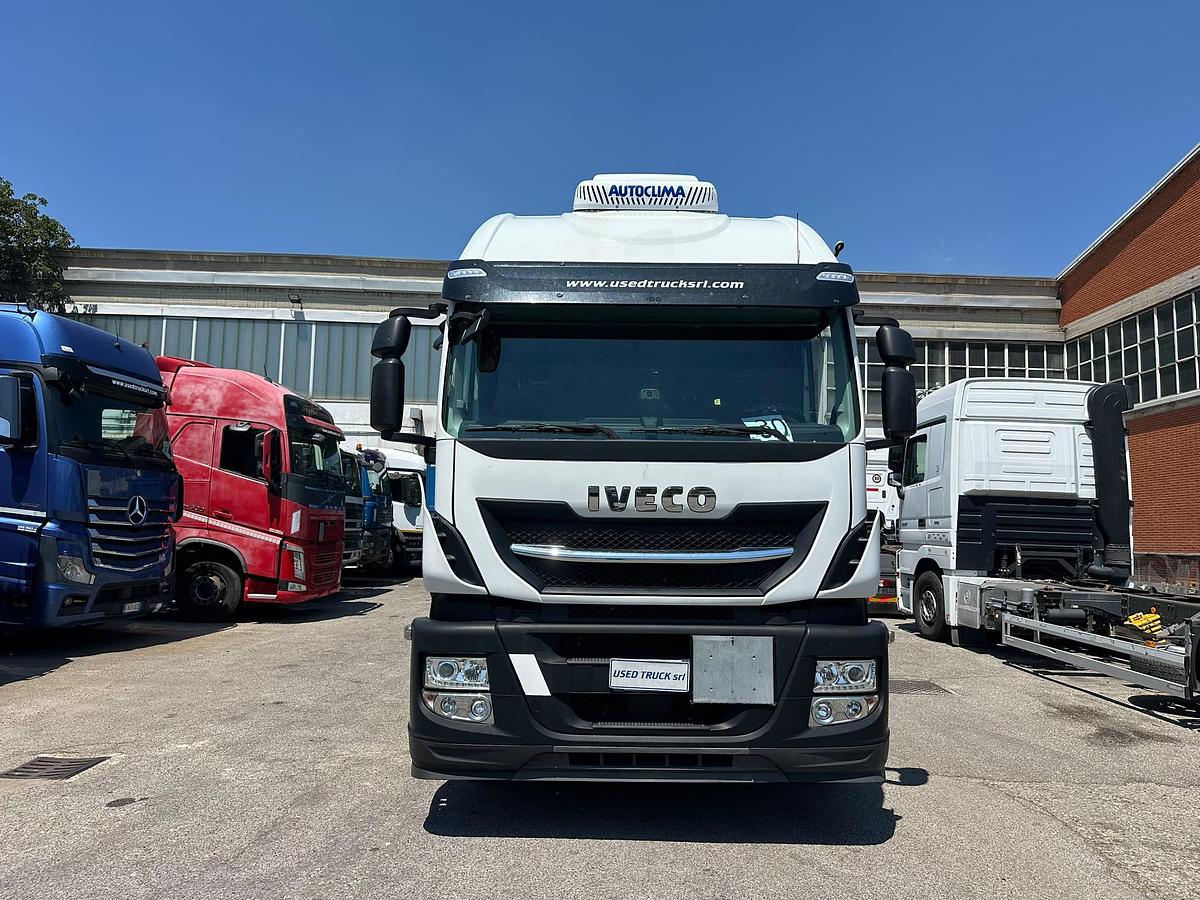 Usato iVECO STRALIS 460 CABINA A/T POMPA E PRESA DI FORZA ADR