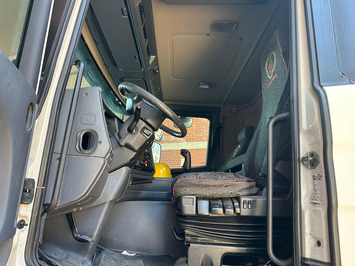 Usato SCANIA G42 CABINA CORTA 